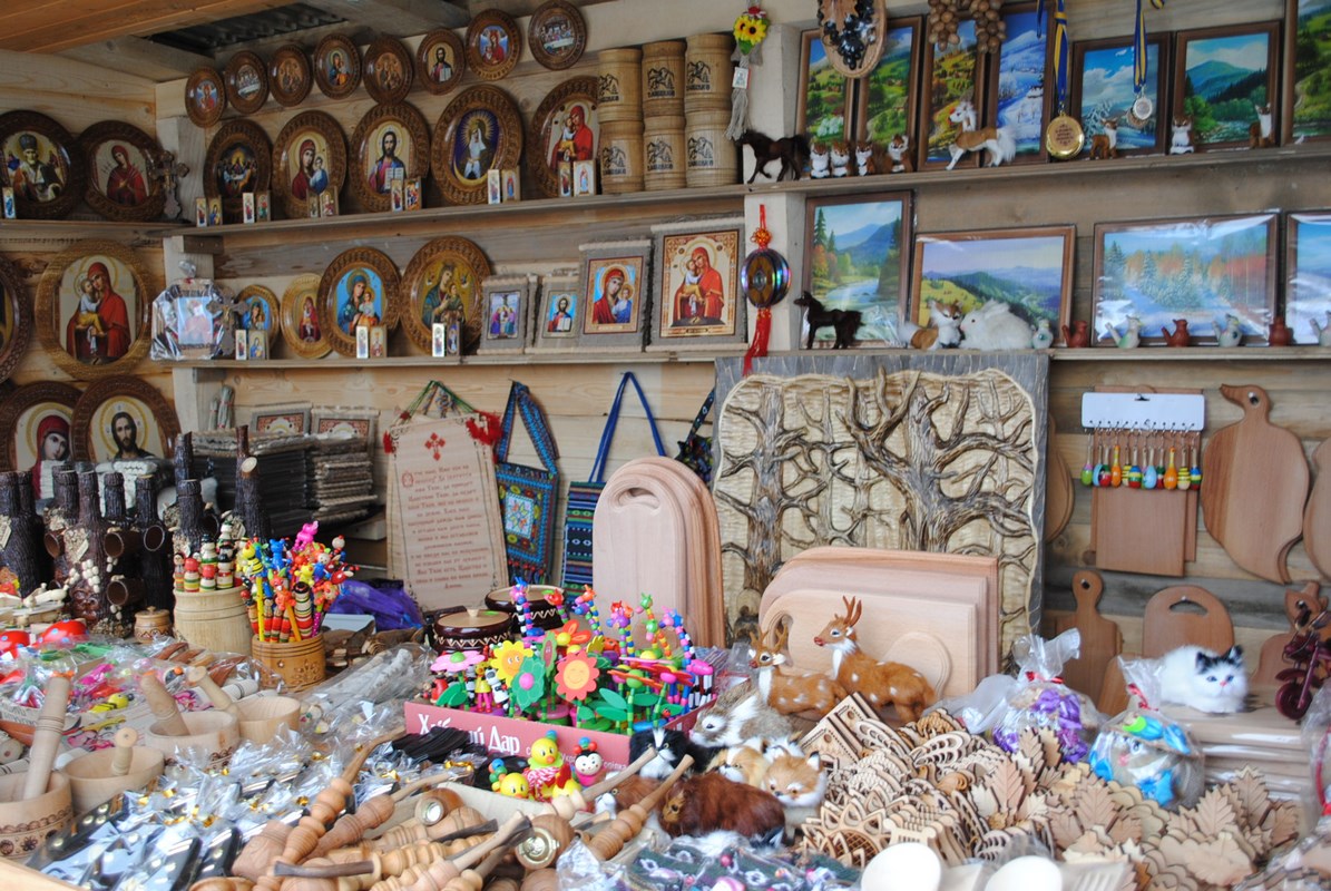 гуцульські вироби, квартира Львів